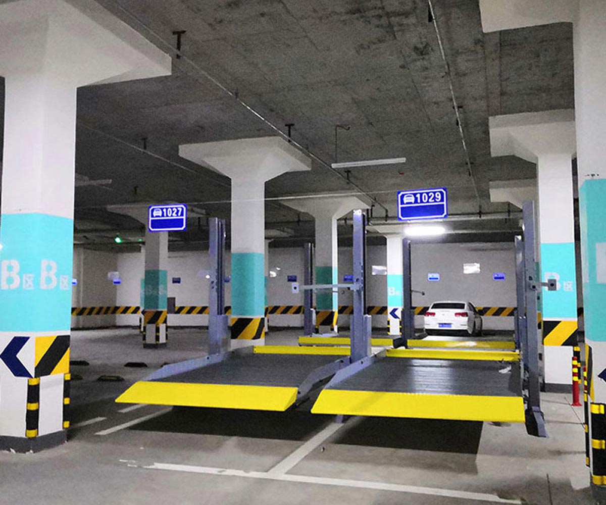 興平垂直循環(huán)類立體停車設(shè)備