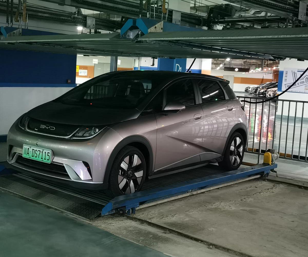 白銀立體車(chē)庫(kù)與傳統(tǒng)的自然地下車(chē)庫(kù)的對(duì)比